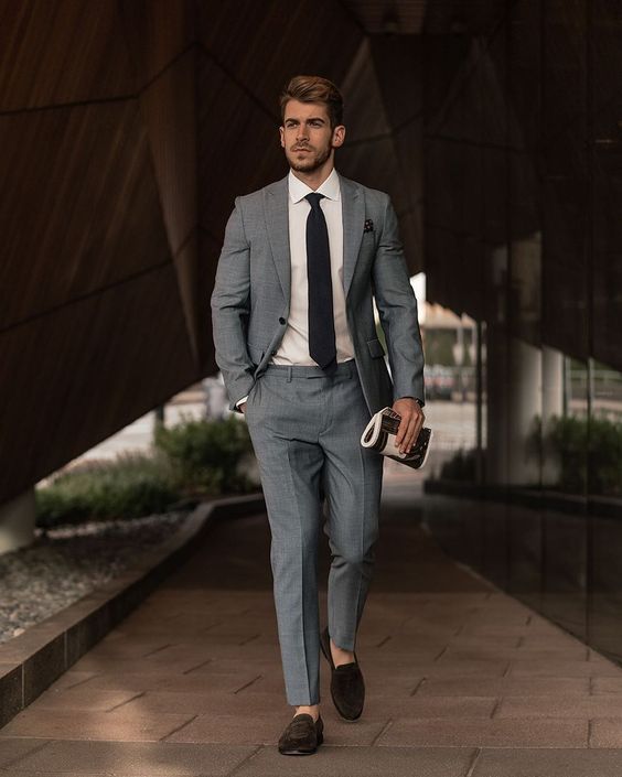 The ultimate guide to men's gray suits: Style tips and 18 ideas - mens ...