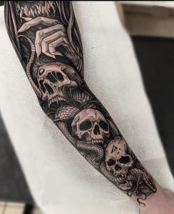 Men S Full Sleeve Tattoos 2024 Bold Artistic Ideas   17 10 244x300 