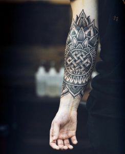 2024 S Top Men S Arm Tattoos Inspiration For Your Next Ink   5 9 244x300 