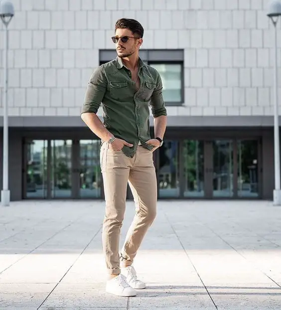 Spring 2024 Men's Outfits: Streetwear to Classy Trends Guide