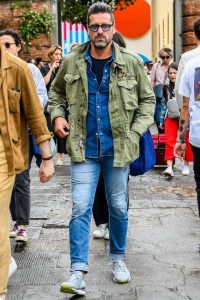 Men Over 50 Fashion Guide: Trends, Casual & Business Style Tips